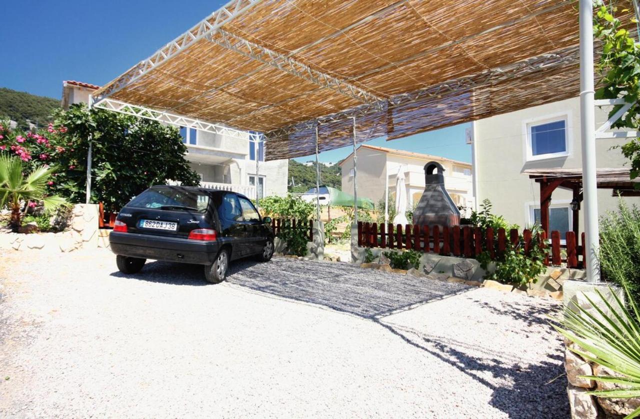Apartments With A Parking Space Banjol, Rab - 5071 Εξωτερικό φωτογραφία