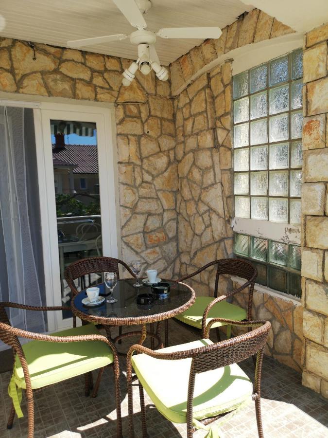 Apartments With A Parking Space Banjol, Rab - 5071 Εξωτερικό φωτογραφία