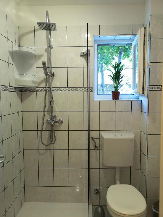 Apartments With A Parking Space Banjol, Rab - 5071 Εξωτερικό φωτογραφία